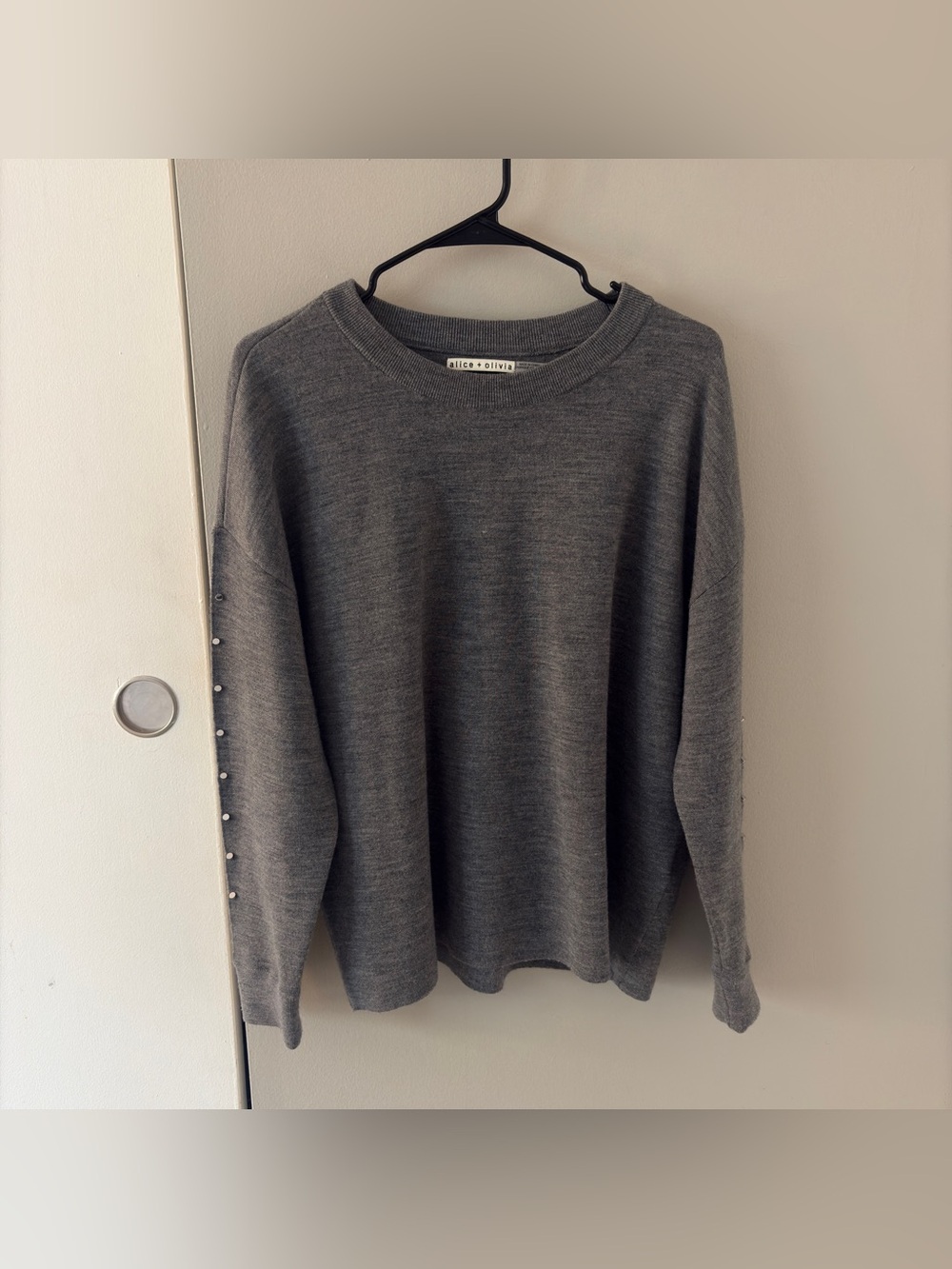 Alice + Olivia Quintin Wool Pullover Sweater in Grey Size Women’s Medium